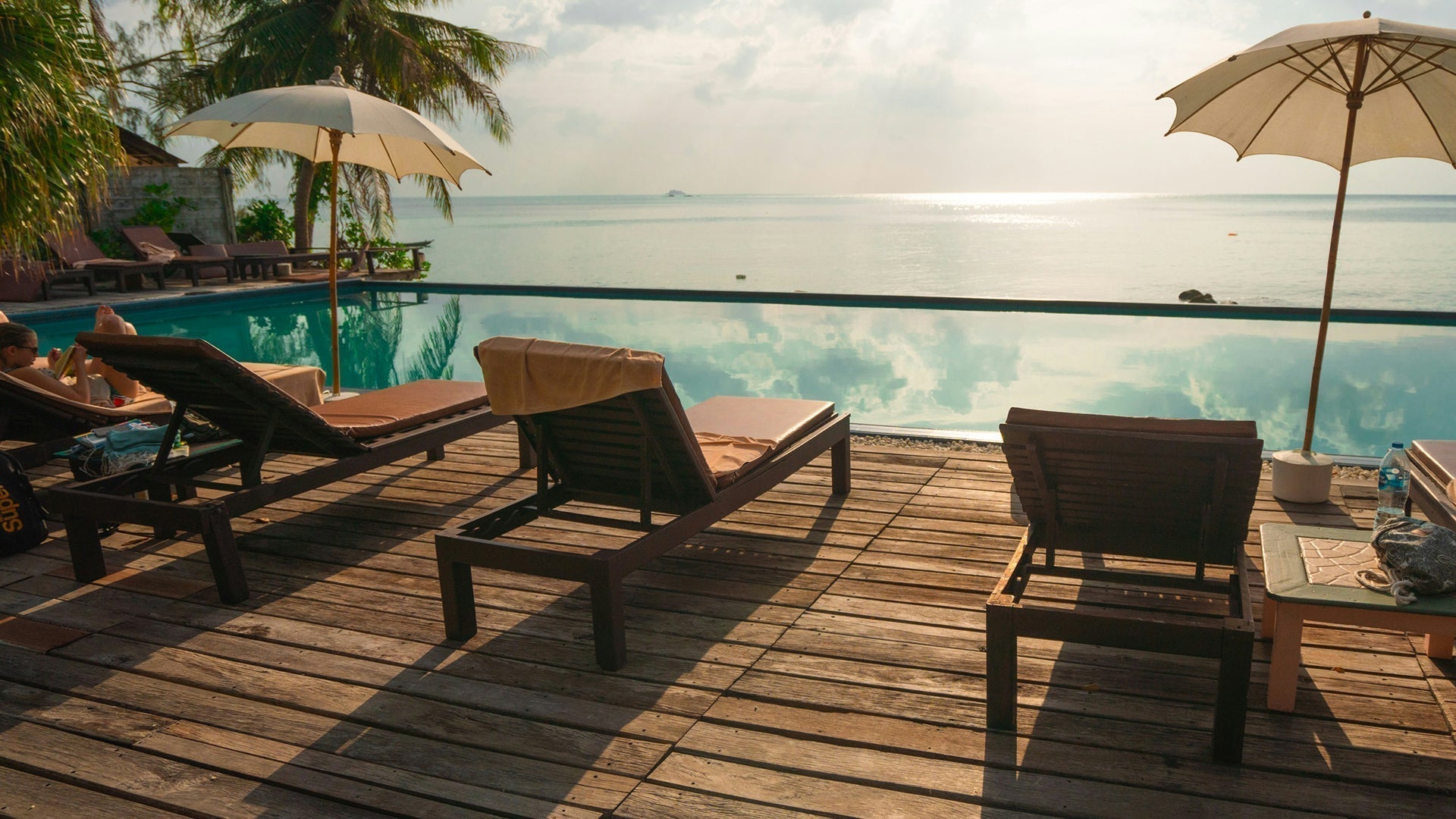 Jet-Set in Style: Luxury  Watches for Your Summer Getaway